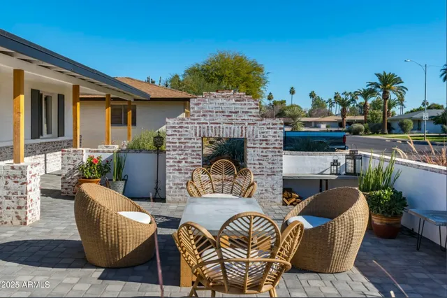 $5,500 | 1152 East Malibu Drive, Tempe, AZ 85282