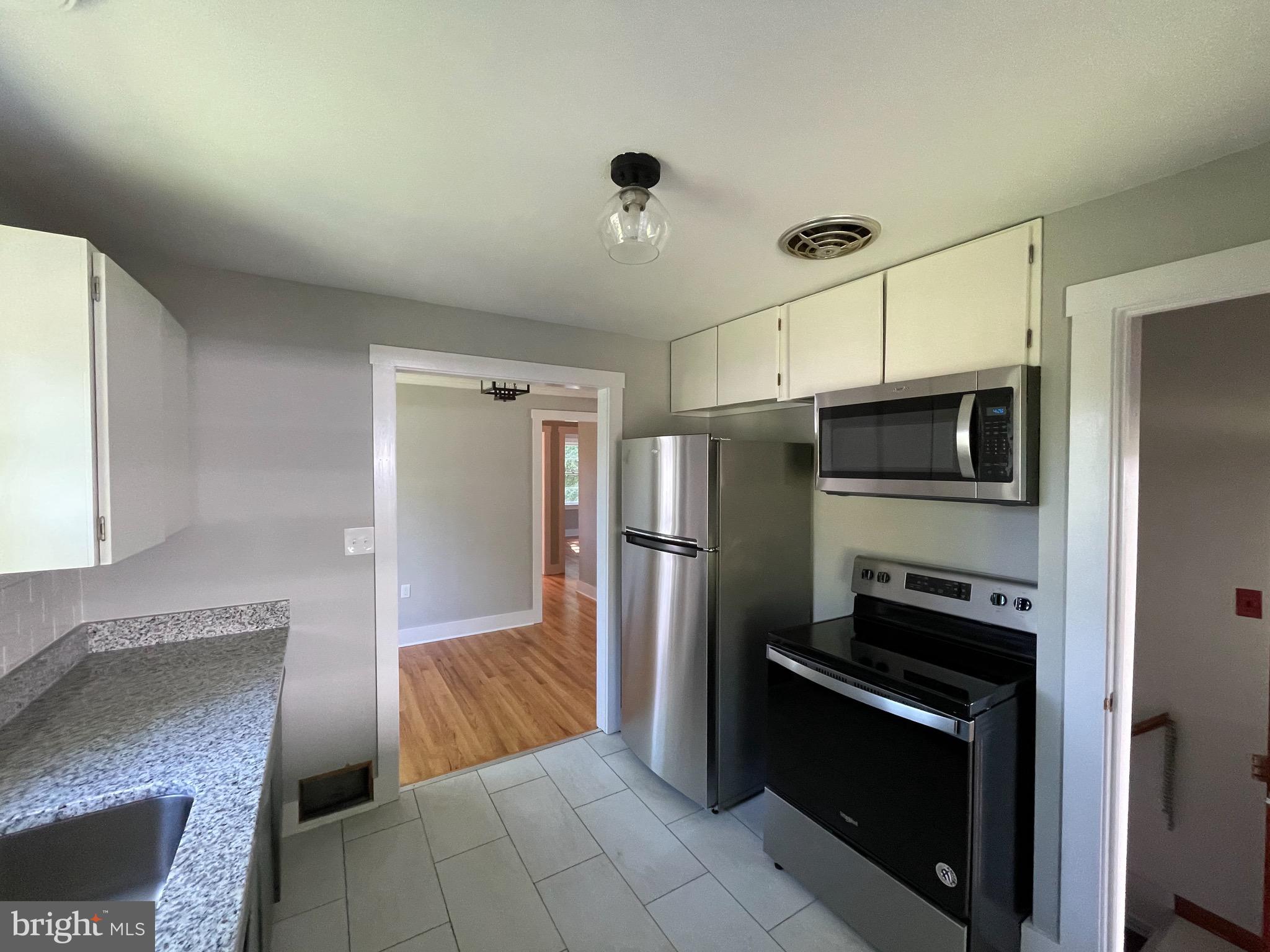 209 West 5th Avenue Ranson, WV 25438 - Photo 12 of 19