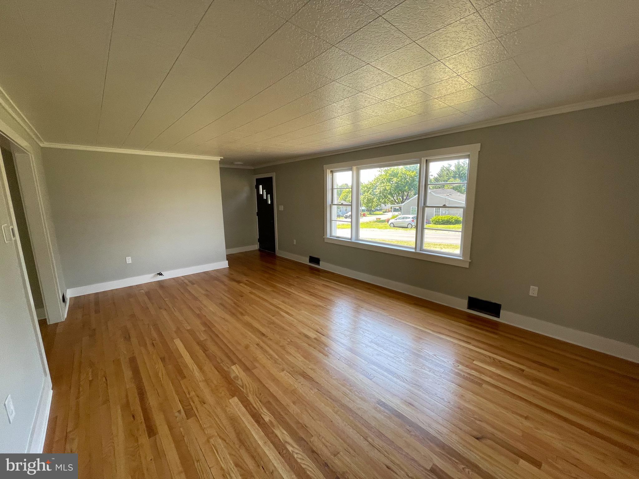 209 West 5th Avenue Ranson, WV 25438 - Photo 8 of 19