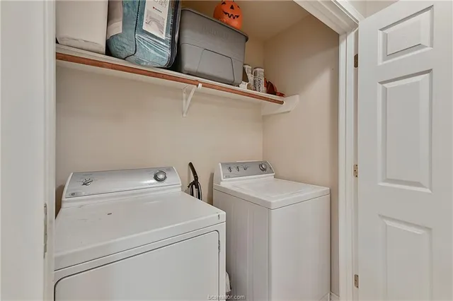 $2,000 | 3546 Paloma Ridge Drive, College Station, TX 77845