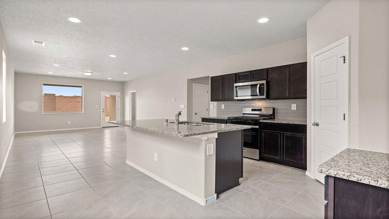 3393 Dijamant Loop Southeast Rio Rancho, NM 87124 - Photo 2 of 26 Gallery Image 2