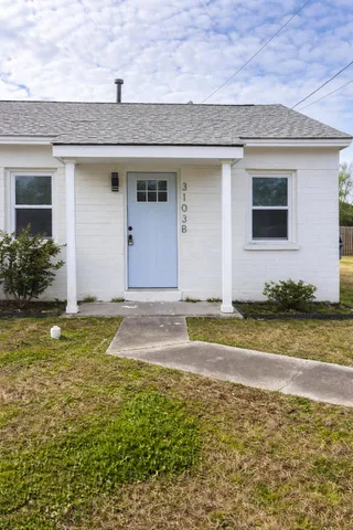 $1,300 | 3103 Azalea Drive, Unit B, North Charleston, SC 29405