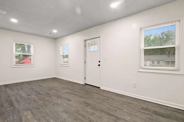 $1,300 | 3103 Azalea Drive, Unit B, North Charleston, SC 29405