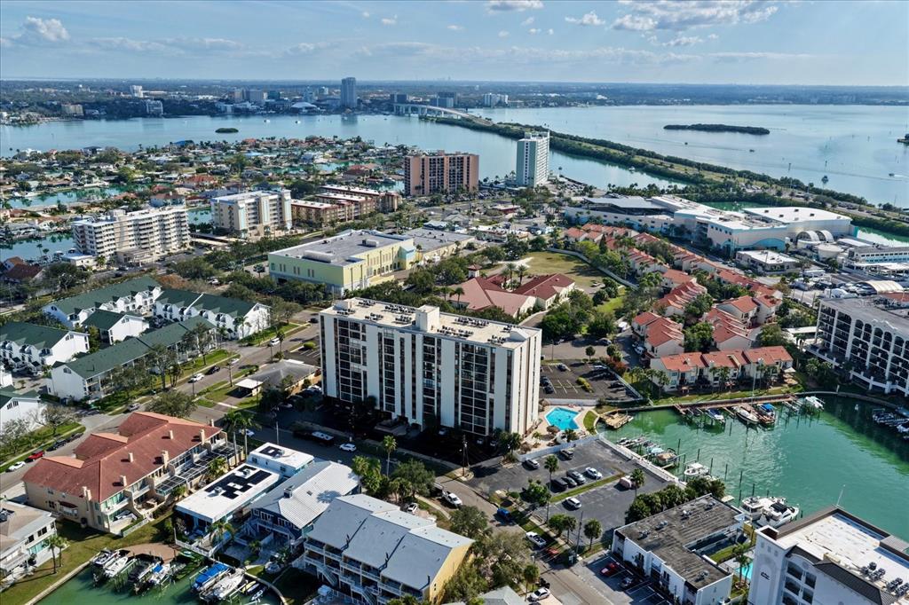 255 Dolphin Point, Unit 508 Clearwater Beach, FL 33767 - Photo 38 of 40 a view of a city