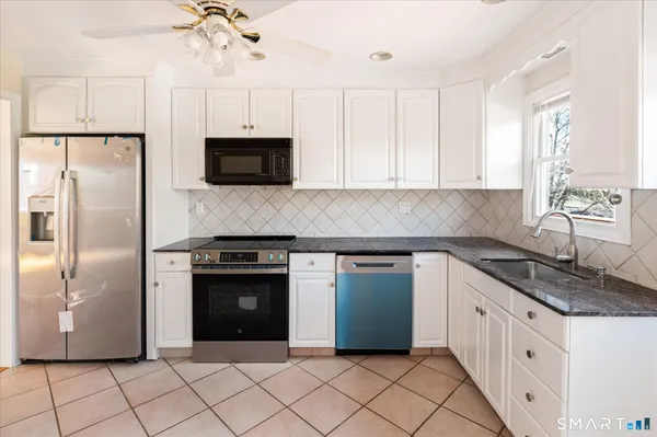 $6,400 | 48 Lanell Drive, Stamford, CT 06902