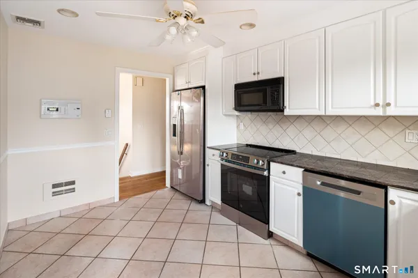 $6,400 | 48 Lanell Drive, Stamford, CT 06902