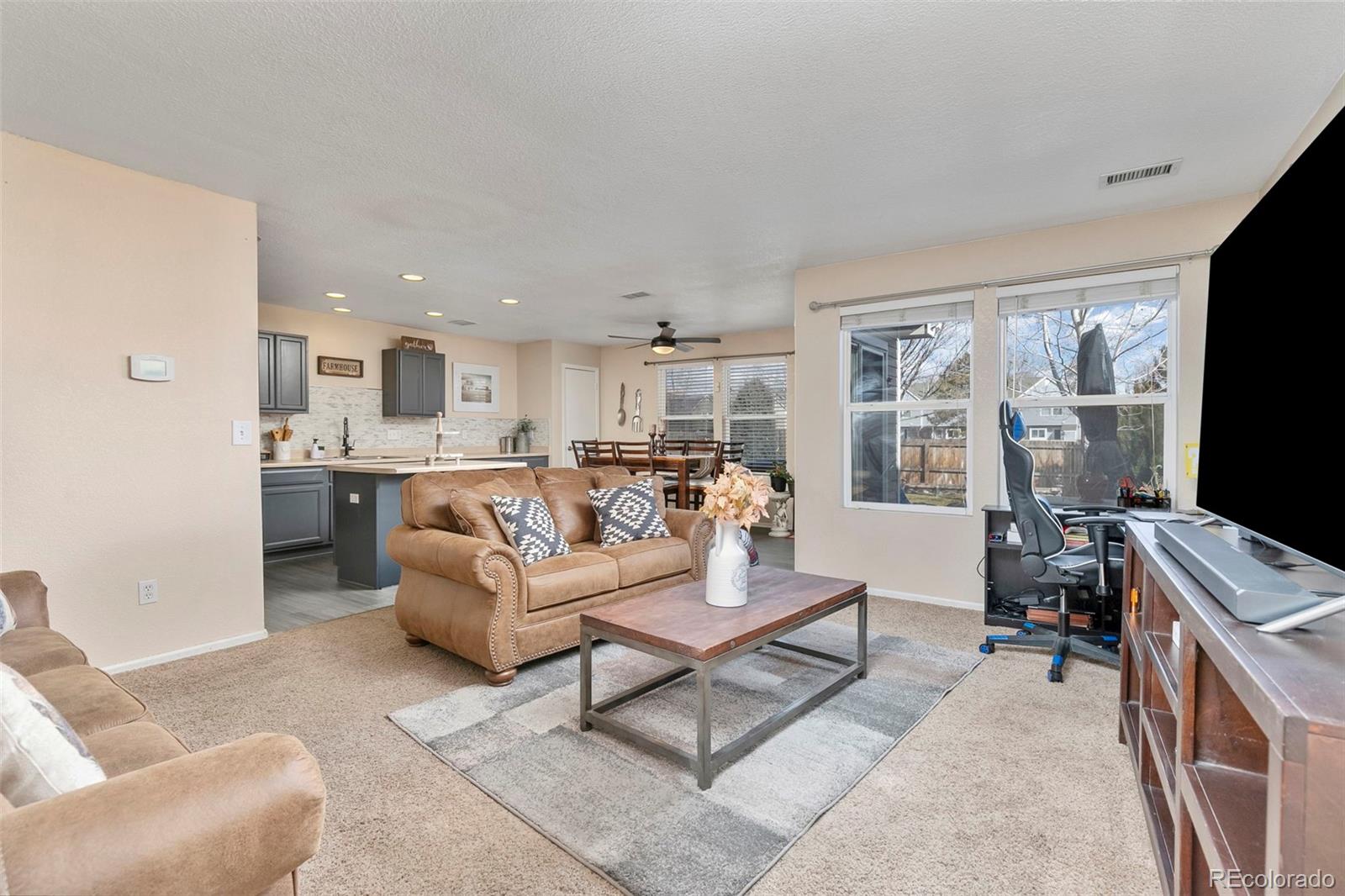 9316 Harrison Street Thornton, CO 80229 - Photo 4 of 25