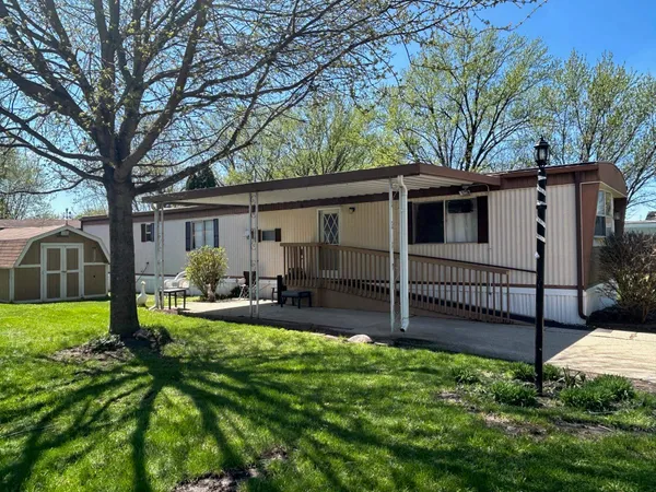 $26,900 | 309 Lindenwood Drive, Belvidere, IL 61008