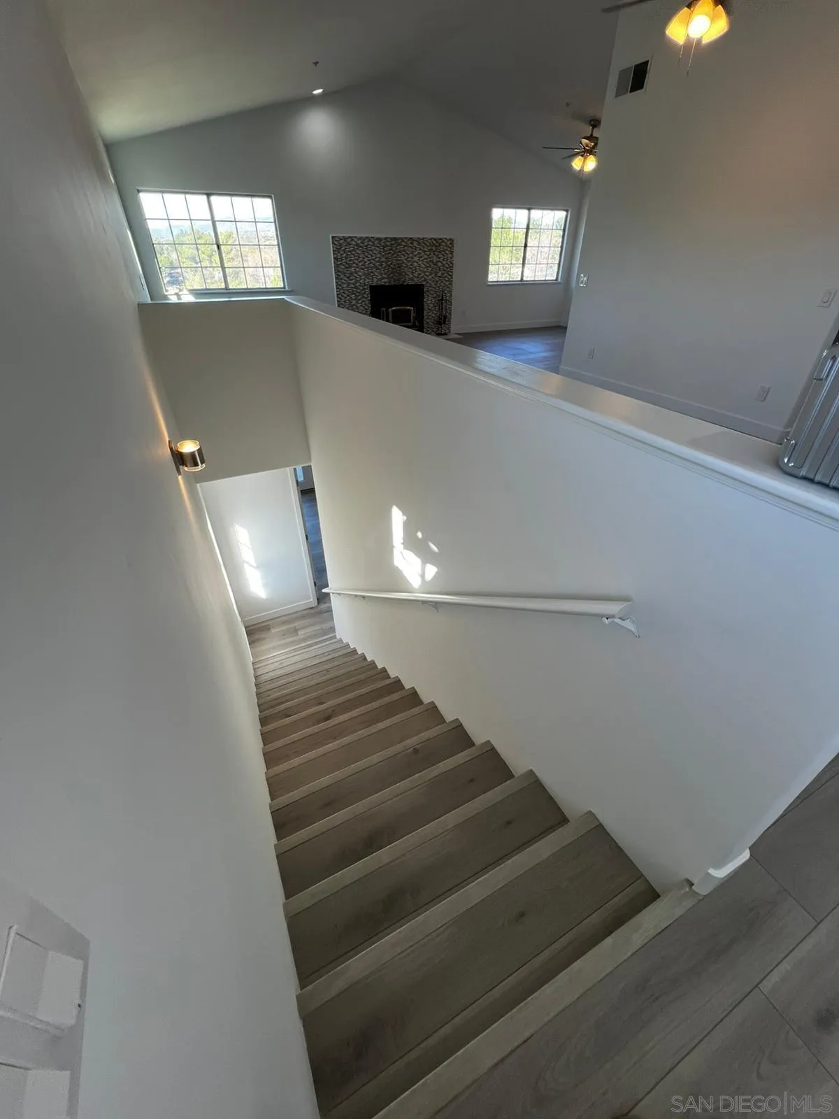 29938 Canadian Honker Road Campo, CA 91906 - Photo 7 of 20 a view of entryway and hall with wooden floor