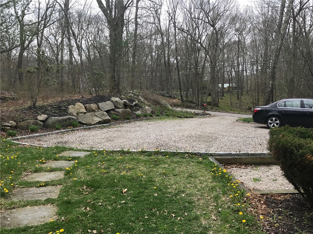 221 Stony Fort Road Exeter, RI 02892 - Photo 2 of 31
