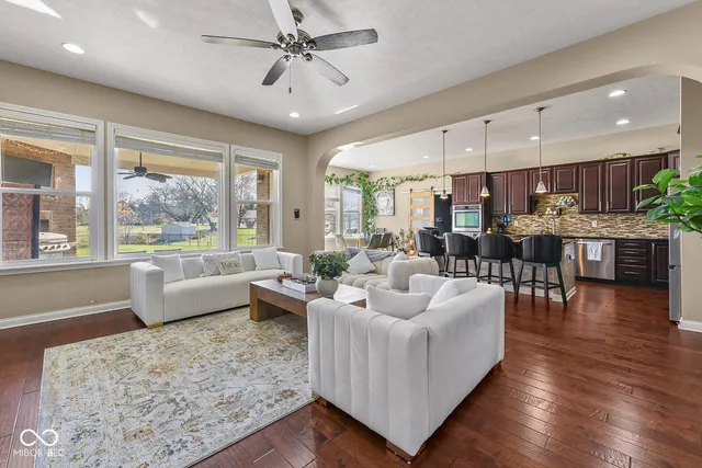 $925,000 | 7211 Bellini Lane, Indianapolis, IN 46259