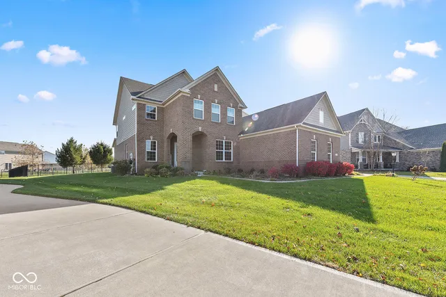 $925,000 | 7211 Bellini Lane, Indianapolis, IN 46259
