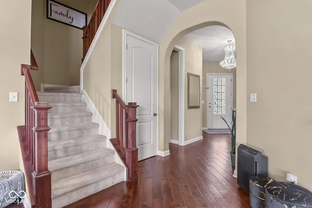 $925,000 | 7211 Bellini Lane, Indianapolis, IN 46259