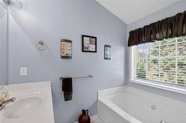 $450,000 | 2360 Taylor Pointe Way, Dacula, GA 30019