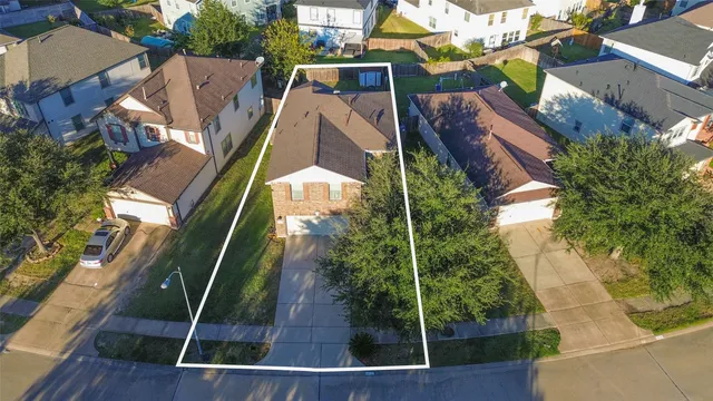 $2,750 | 18110 Rexine Lane, Cypress, TX 77433