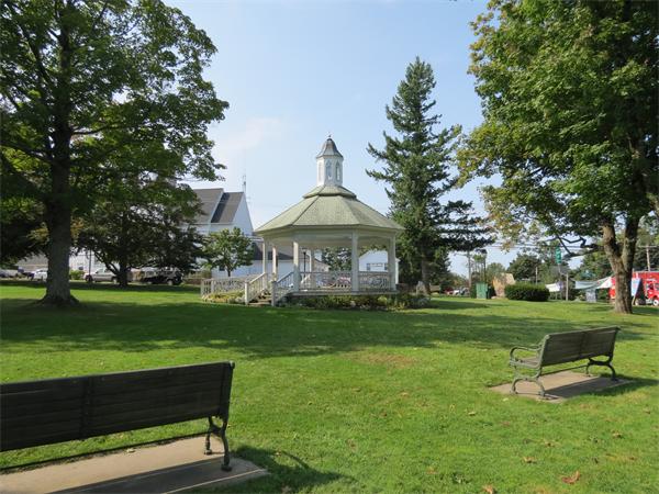 301 Boston Road Sutton, MA 01590 - Photo 29 of 30 a view of a park with large trees