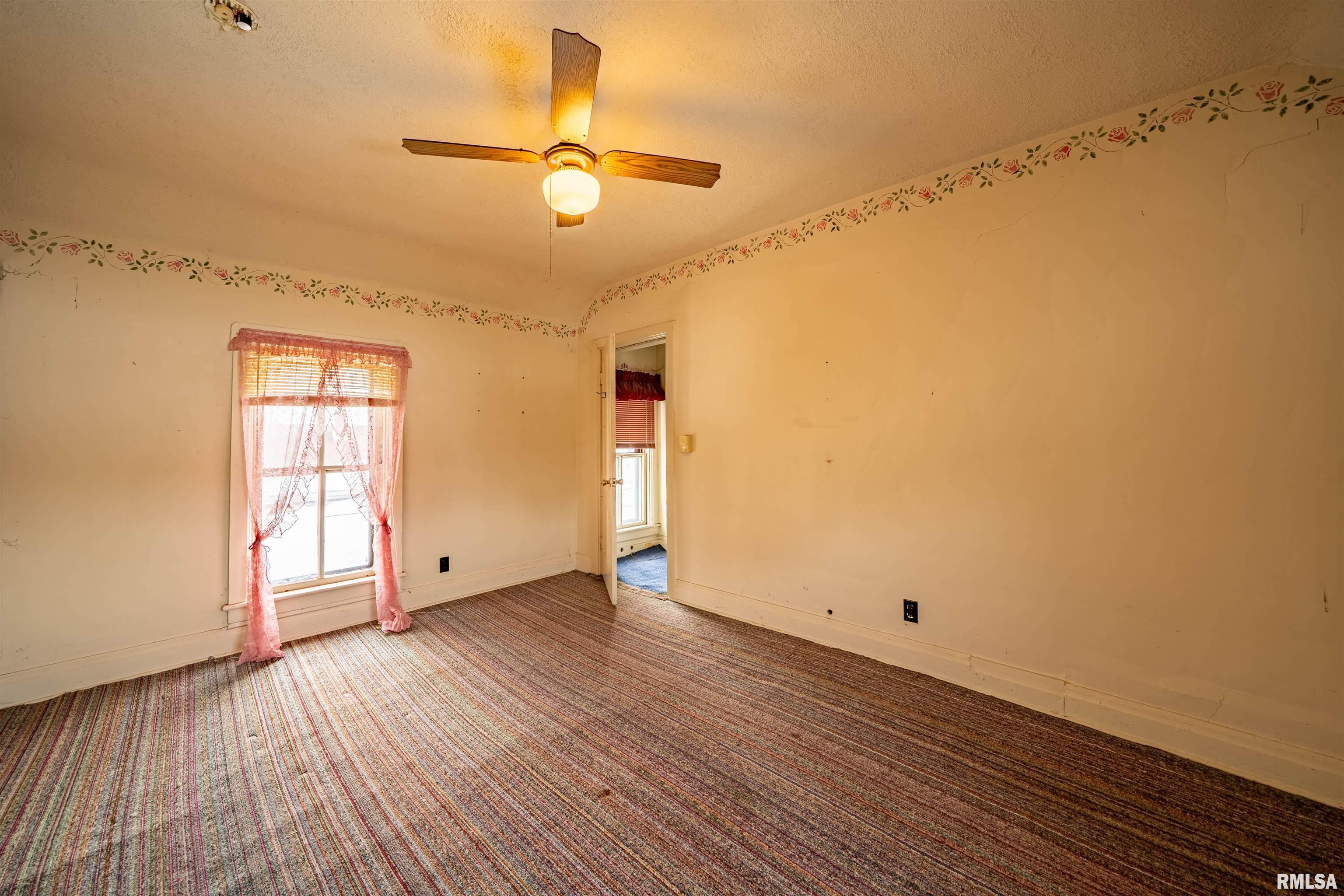 1701 West Howett Street Peoria, IL 61605 - Photo 25 of 39