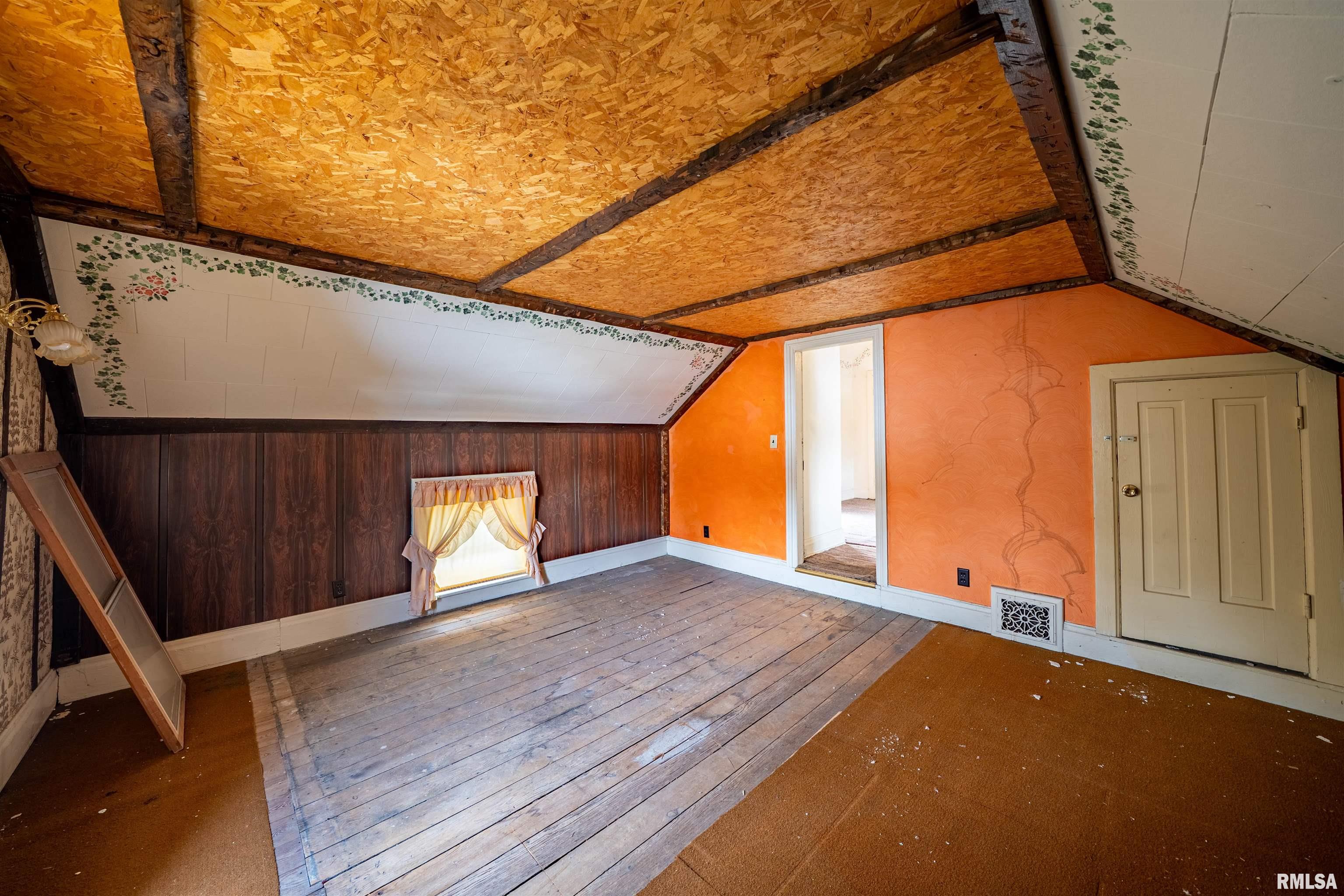 1701 West Howett Street Peoria, IL 61605 - Photo 28 of 39