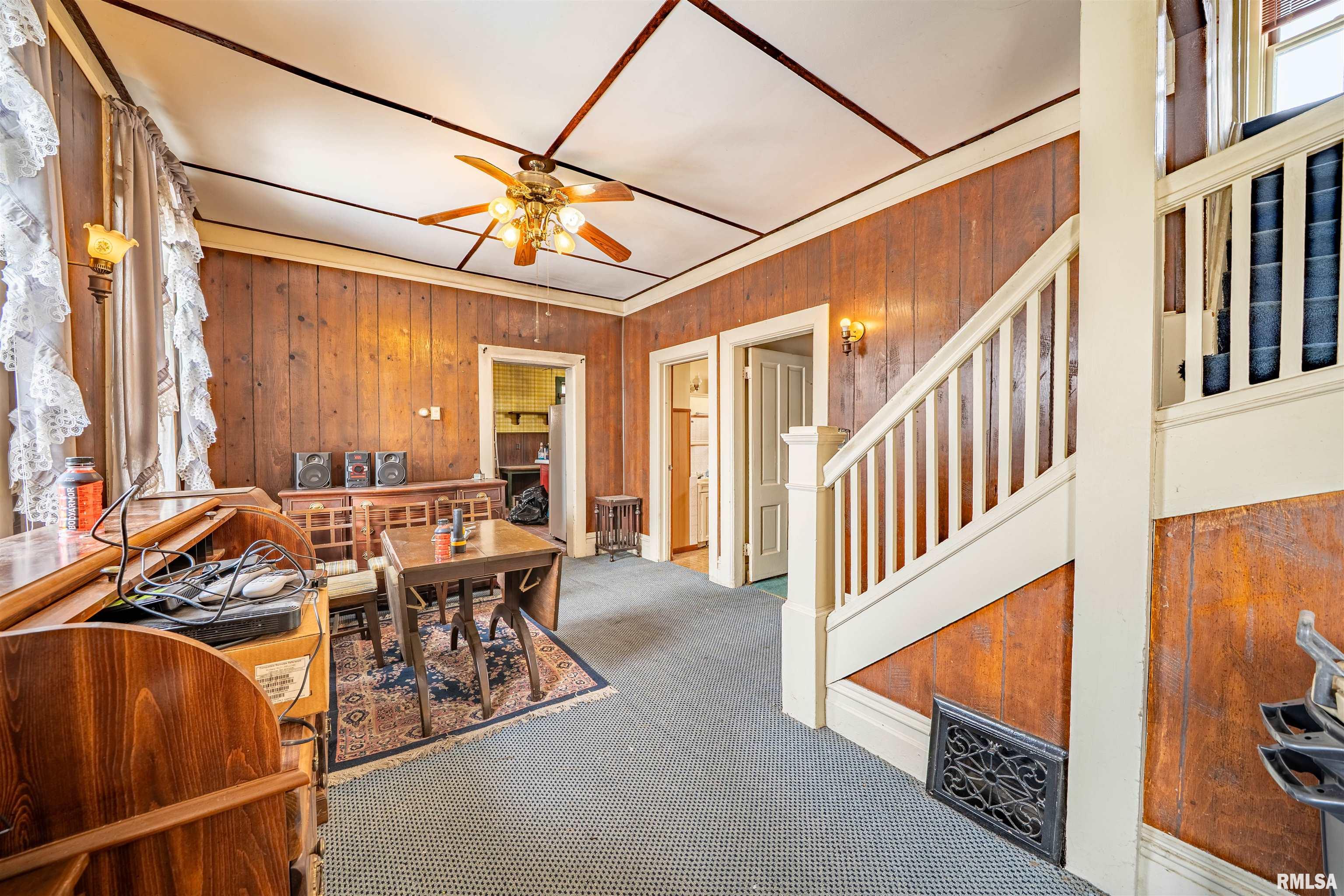 1701 West Howett Street Peoria, IL 61605 - Photo 6 of 39