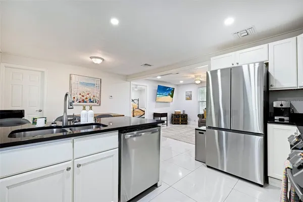 $1,600,000 | 19481 South River Road, Alva, FL 33920