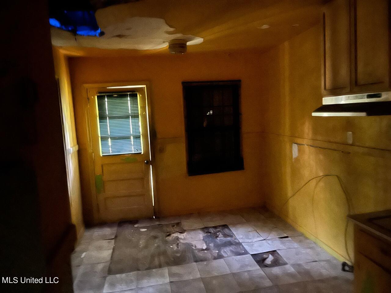 4012 Del Rosa Drive Jackson, MS 39206 - Photo 3 of 4 IMG_0331 (1)