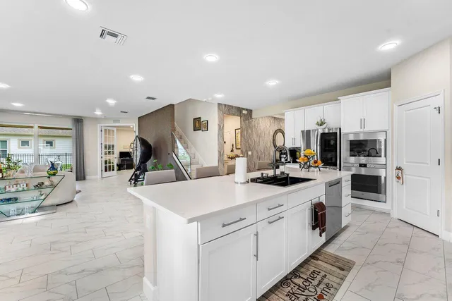 $1,099,900 | 19227 Broad Shore Walk, Loxahatchee, FL 33470