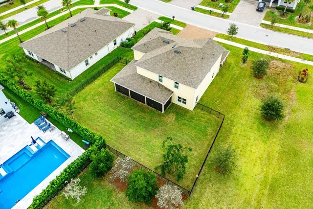 $1,099,900 | 19227 Broad Shore Walk, Loxahatchee, FL 33470