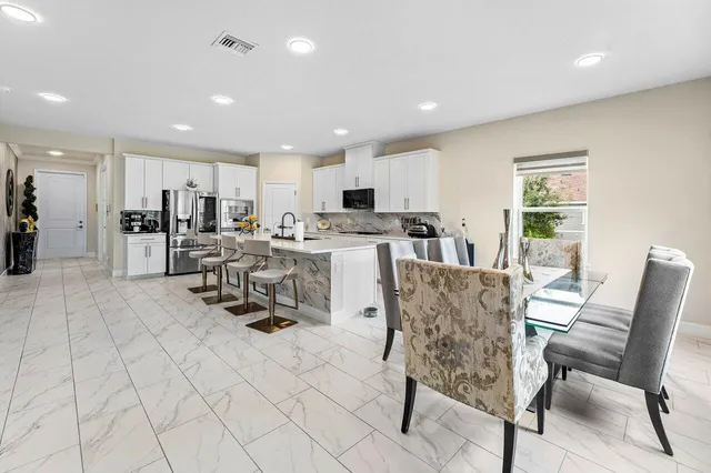 $1,099,900 | 19227 Broad Shore Walk, Loxahatchee, FL 33470