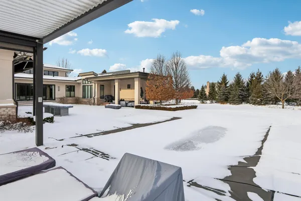 $4,995,000 | 14 White Tail Lane, Oconomowoc Lake, WI 53066