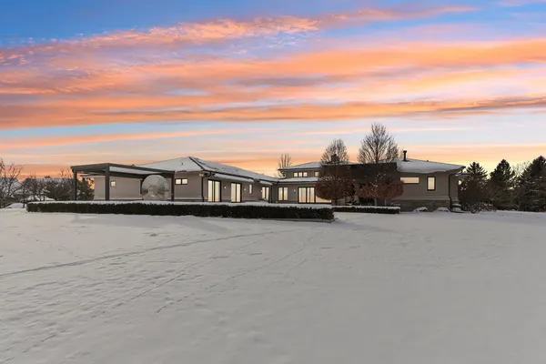 $4,995,000 | 14 White Tail Lane, Oconomowoc Lake, WI 53066