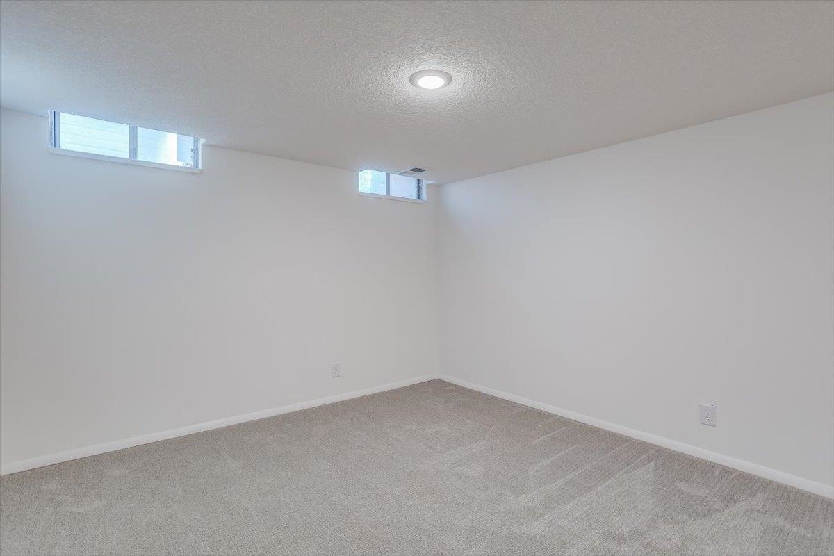 8204 East Boston Street Wichita, KS 67207 - Photo 22 of 31