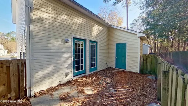 $1,800 | 4620 Crawdad Court, Wilmington, NC 28405