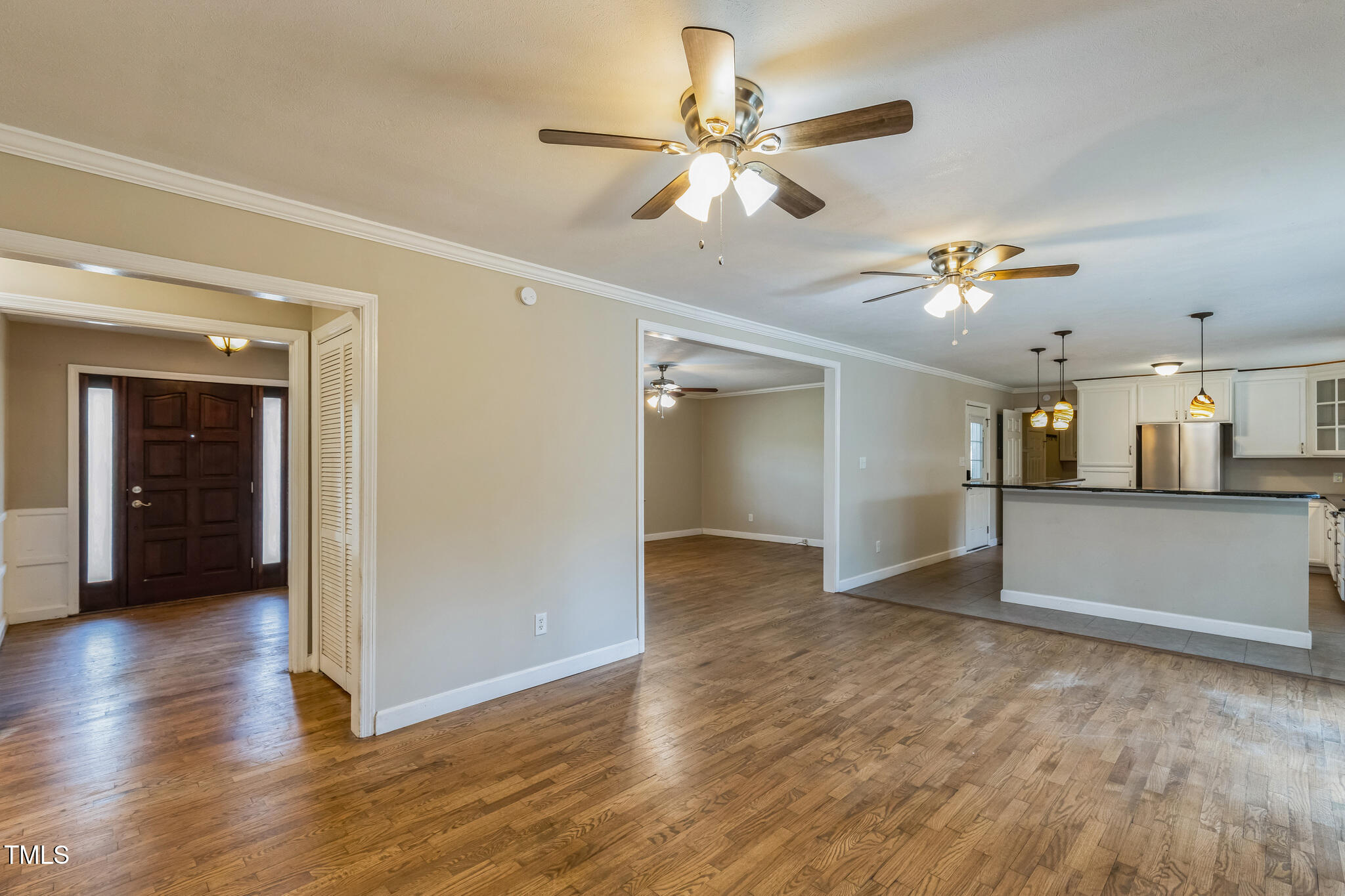 1101 Ivy Road Fayetteville, NC 28303 - Photo 11 of 27 09_1101_Ivy_Rd_Fayetteville_NC_28303_USA
