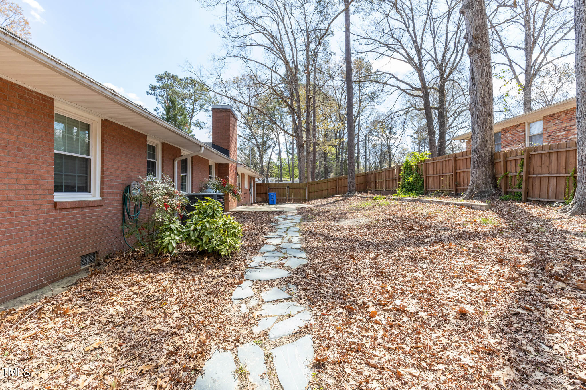 1101 Ivy Road Fayetteville, NC 28303 - Photo 23 of 27 03_1101_Ivy_Rd_Fayetteville_NC_28303_USA