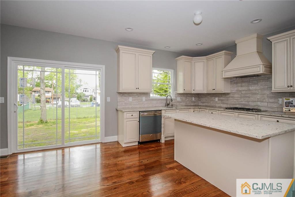 628 New Dover Road Colonia, NJ 07067 - Photo 13 of 25 Gallery Image 13