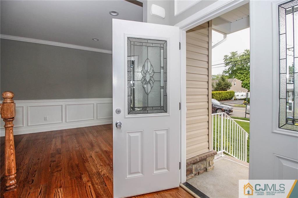 628 New Dover Road Colonia, NJ 07067 - Photo 5 of 25 Gallery Image 5