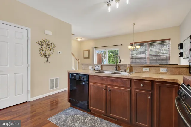 $249,000 | 2436 Schultz Way, Unit 19, York, PA 17402