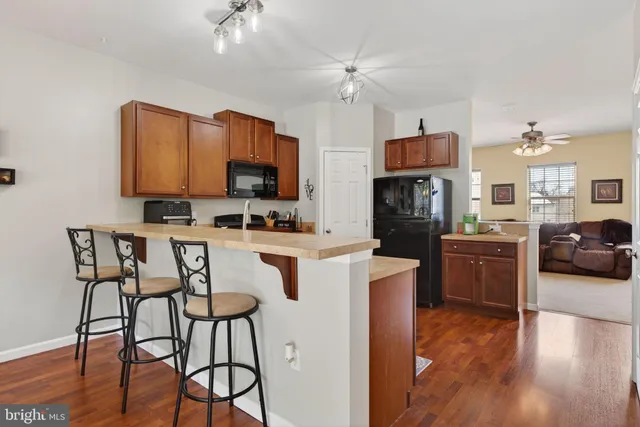 $249,000 | 2436 Schultz Way, Unit 19, York, PA 17402