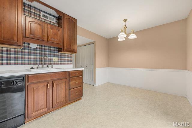 1918 Union Road St. Louis, MO 63125 - Photo 14 of 34