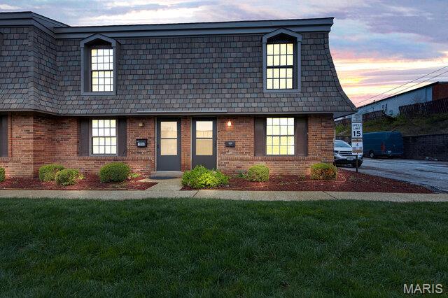 1918 Union Road St. Louis, MO 63125 - Photo 2 of 34