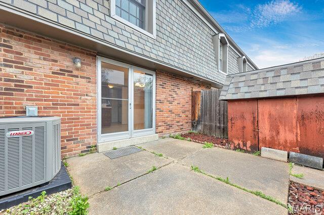 1918 Union Road St. Louis, MO 63125 - Photo 24 of 34