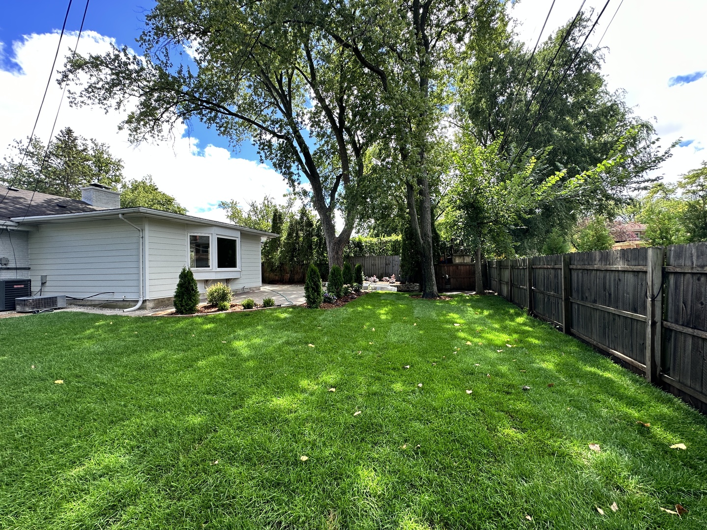1050 Oxford Road Deerfield, IL 60015 - Photo 21 of 27 Gallery Image 21