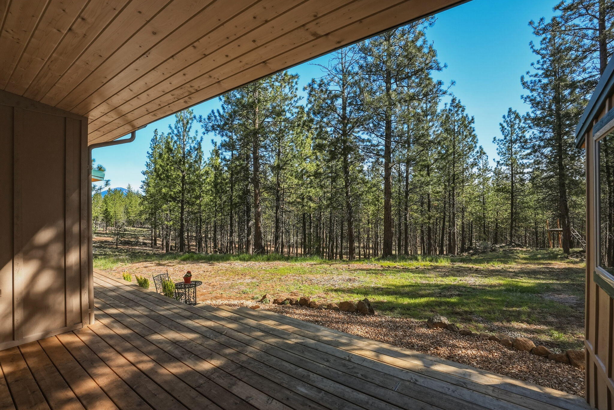 15020 Remuda Road Sisters, OR 97759 - Photo 11 of 61 Covered Deck off Great Room