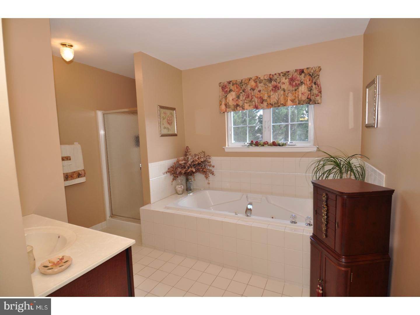 28 Germantown Road Bordentown, NJ 08505 - Photo 14 of 25 Bathroom