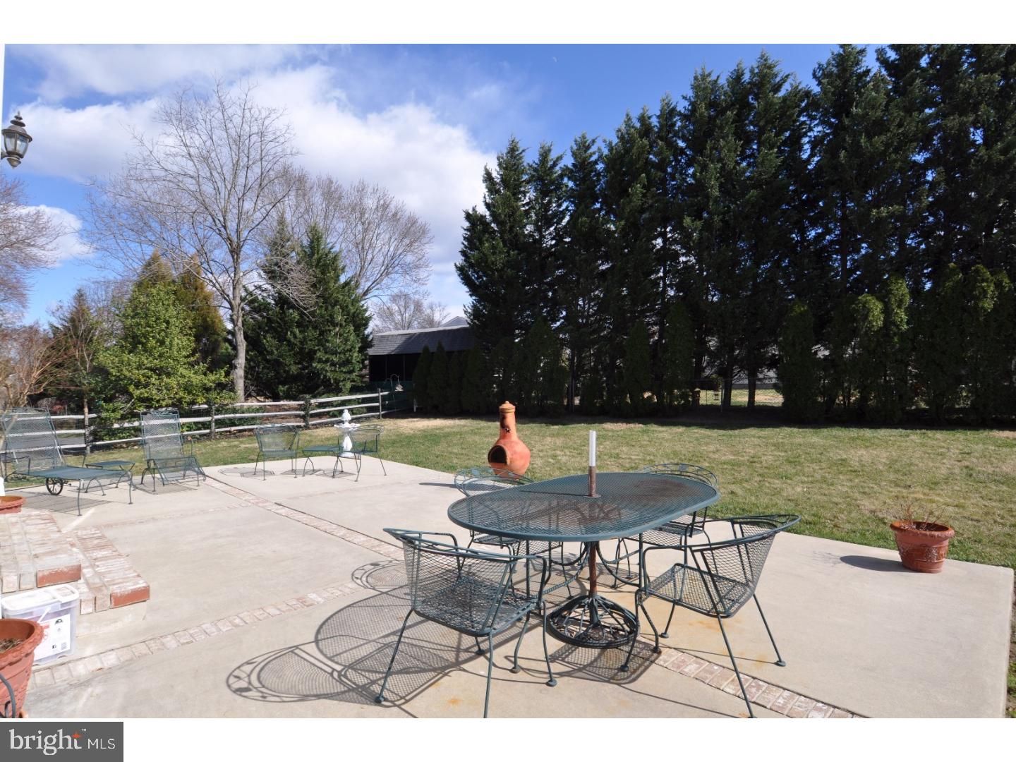 28 Germantown Road Bordentown, NJ 08505 - Photo 21 of 25 Patio