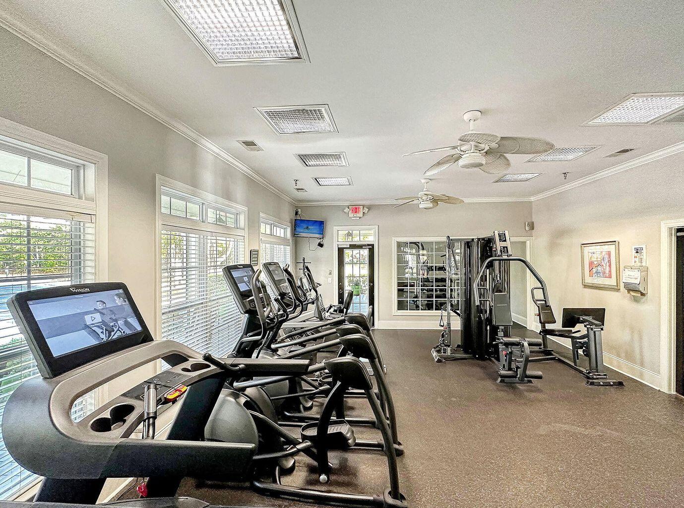 1301 Basildon Road Mount Pleasant, SC 29466 - Photo 4 of 26 Fitness