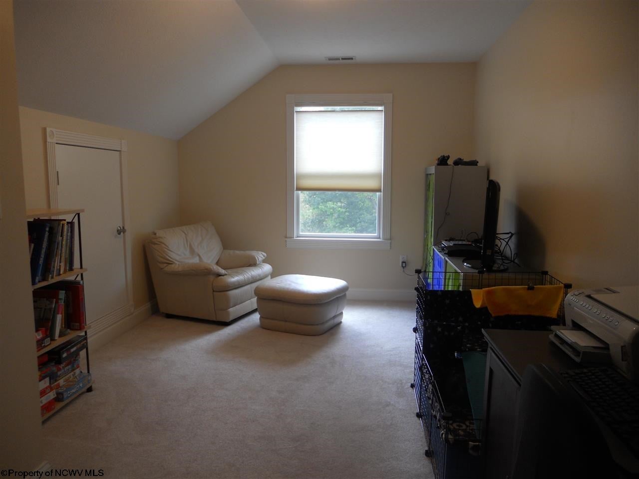 436 Pheasant Ridge Road Bridgeport, WV 26330 - Photo 13 of 20 Gallery Image 13