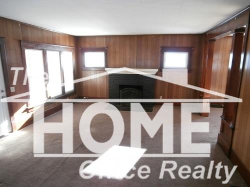 401 Escott Road Owosso, MI 48867 - Photo 9 of 33