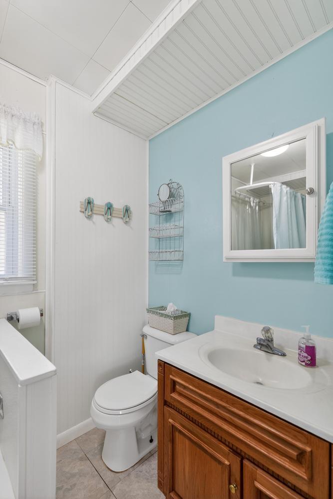 58828 South Burr Oak Road Colon, MI 49040 - Photo 6 of 6 58828 S Burr Oak Rd Colon MI-large-018-0