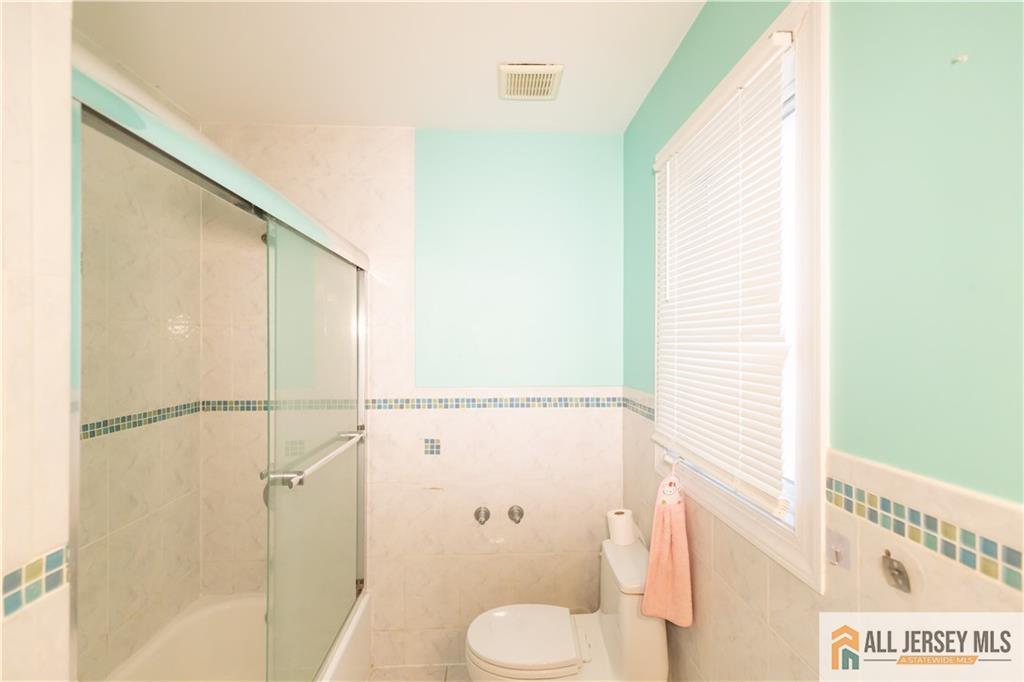 2 Universal Avenue Edison, NJ 08820 - Photo 34 of 57